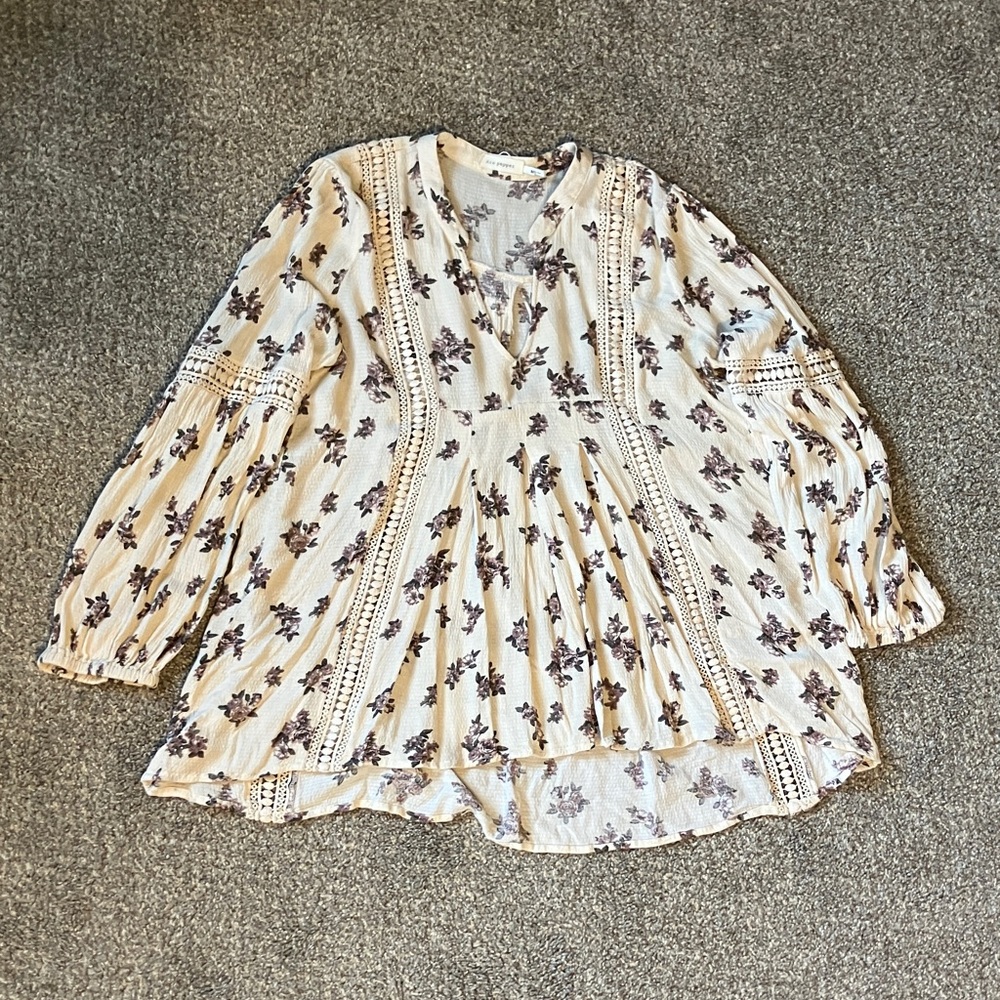 Long sleeve top